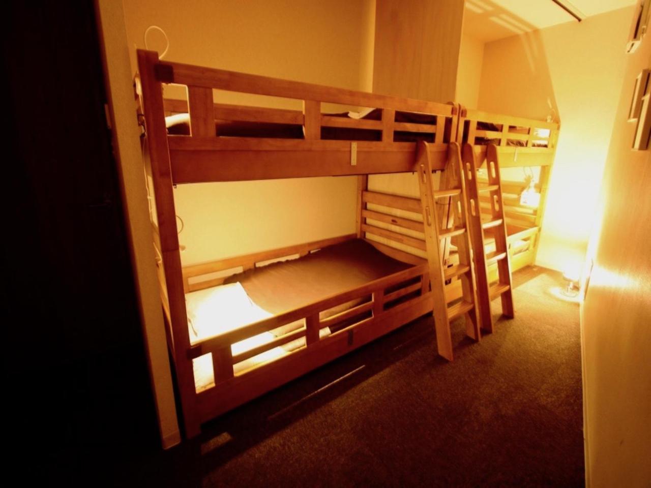 Osaka Guesthouse Nest Exteriör bild
