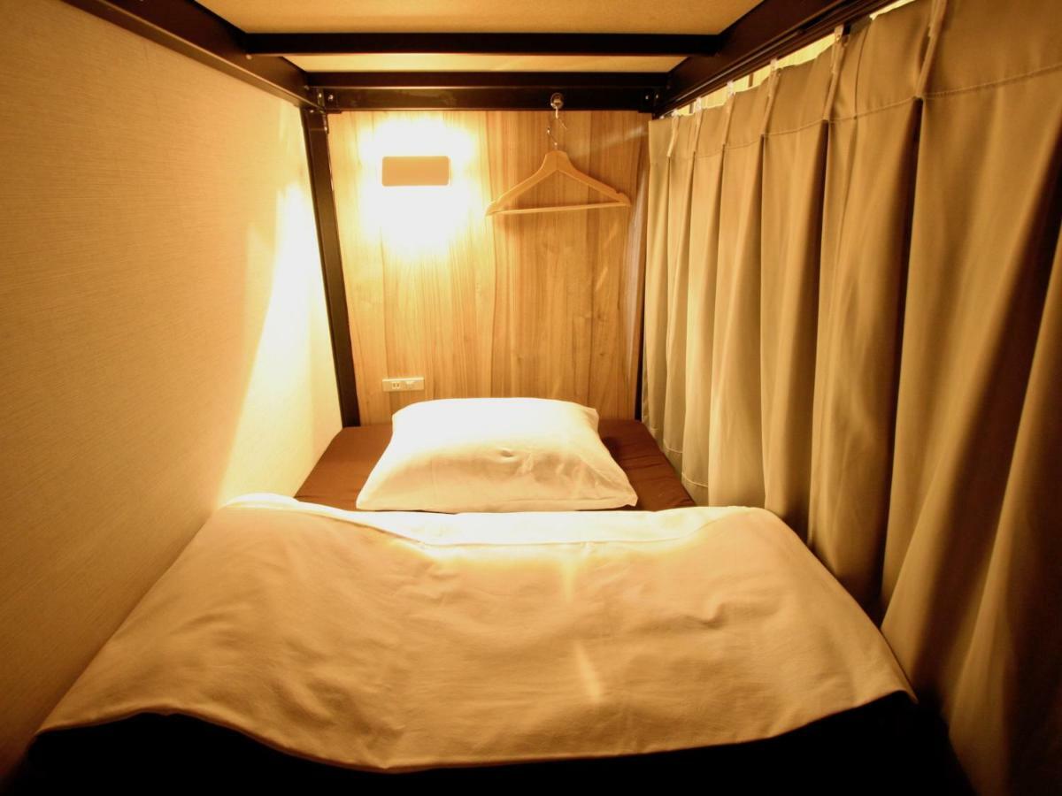 Osaka Guesthouse Nest Exteriör bild
