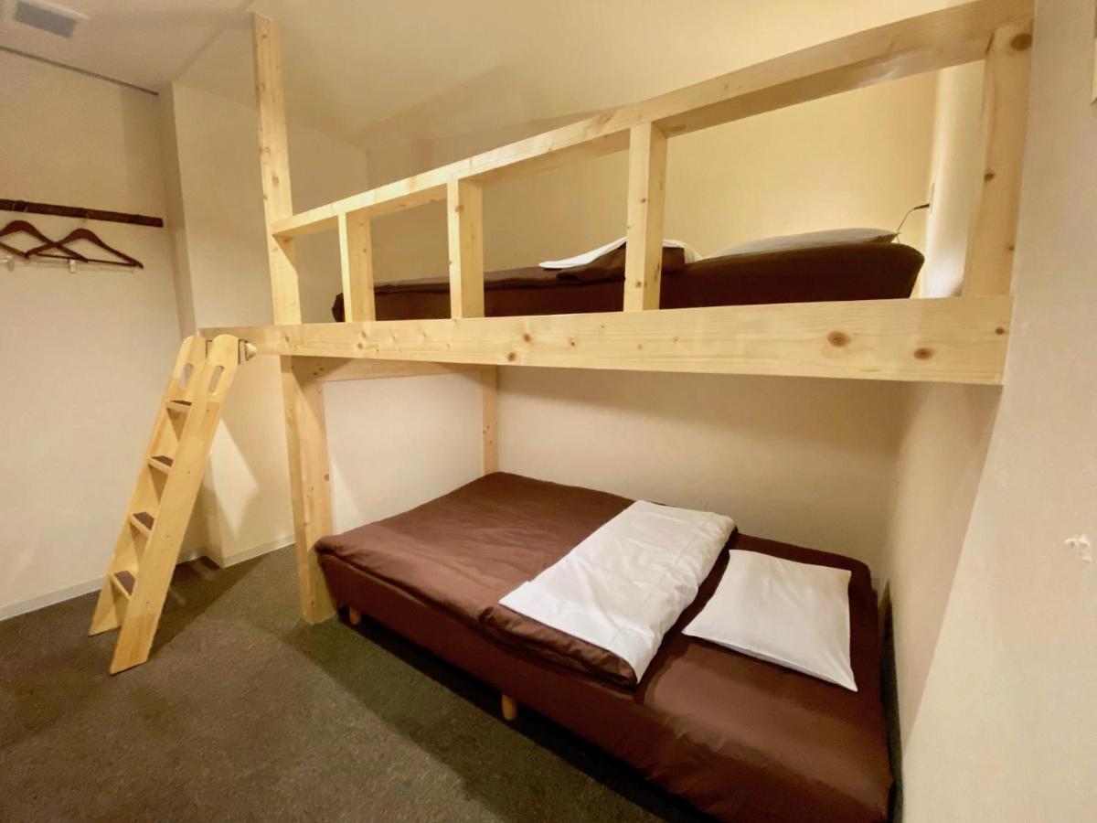 Osaka Guesthouse Nest Exteriör bild