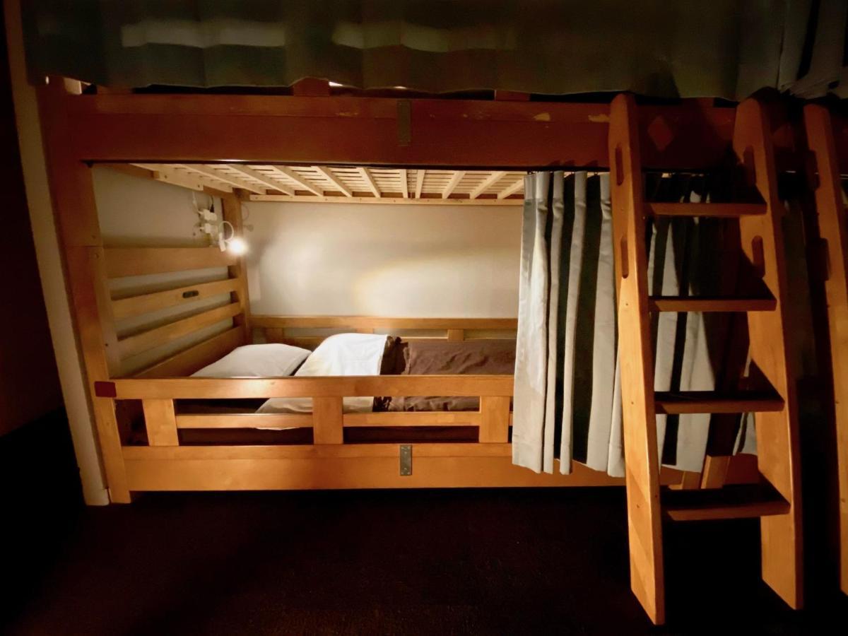 Osaka Guesthouse Nest Exteriör bild